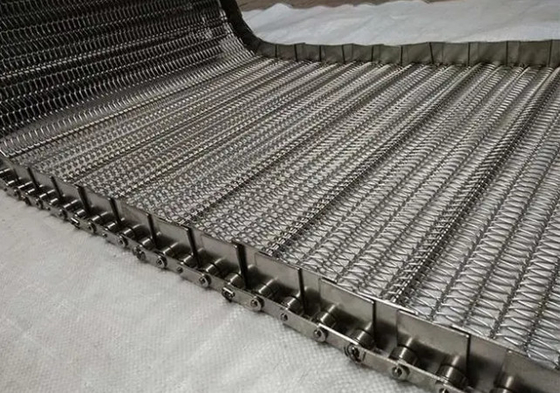 Food Grade Chain Mesh Conveyor Belt , Stainless Conveyor Belt To Conveying Products