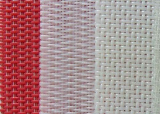 La ISO pasó 3*3m m el poliéster Mesh Belt For Board Dryer del agujero