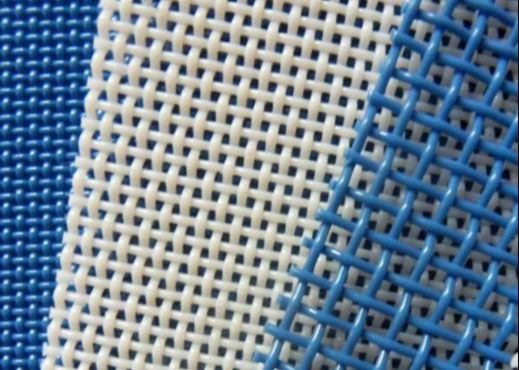 poliéster Mesh Conveyor Belt Plain Weave del tamaño del agujero de 2m m 4m m