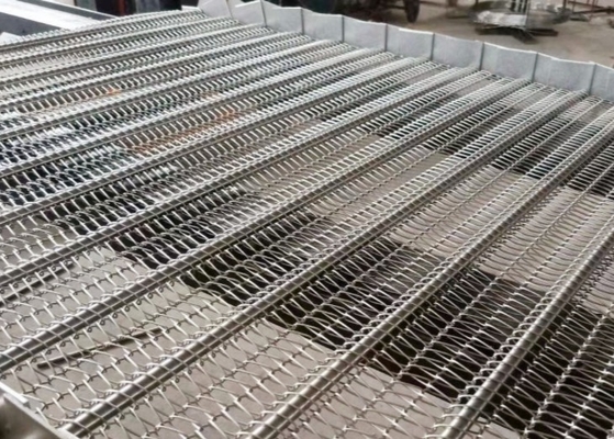 Bocados que fríen el acero inoxidable de Mesh Conveyor Belt Food Grade de la cadena